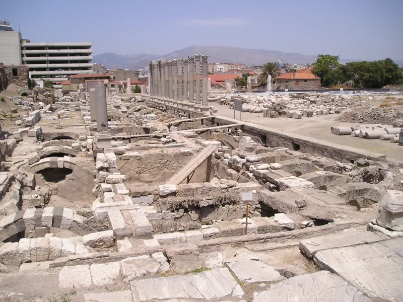L'agora de Smyrne (İzmir Agorası) : guide de la Smyrne antique