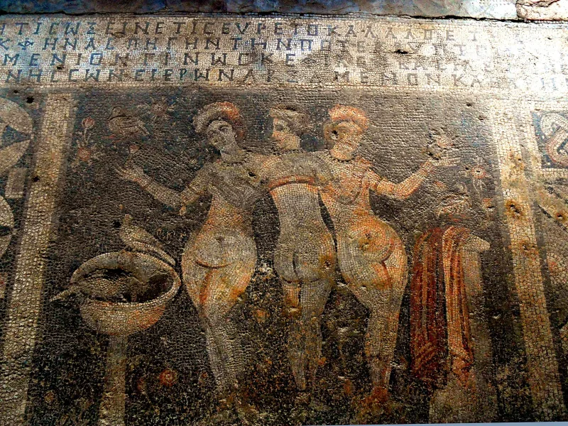 Das Narlykuyu-Museum – das Mosaik „Die drei Grazien“ in Silifke