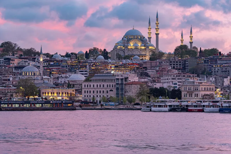 Meczet Süleymaniye — arcydzieło Sinana w Stambule