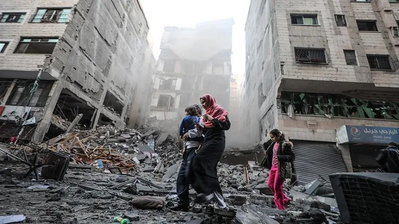Violando el alto el fuego, Israel sigue bombardeando la Franja de Gaza durante el Ramadán