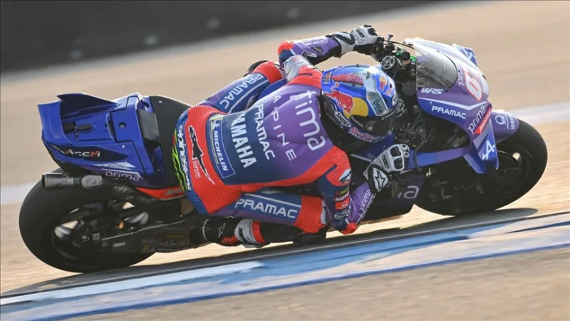 En la carrera sprint de MotoGP celebrada en Brasil, Toprak Razgatlıoğlu quedó en 18.ª posición