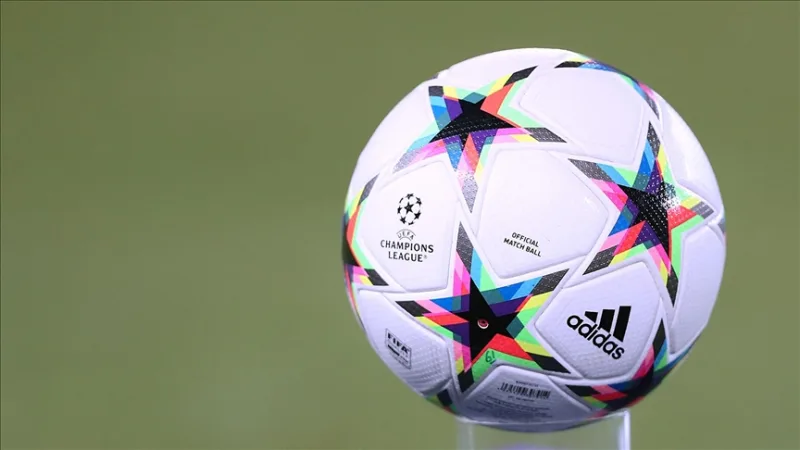 La UEFA no ha aceptado la solicitud de ampliación de plantillas de los equipos de la Premier League