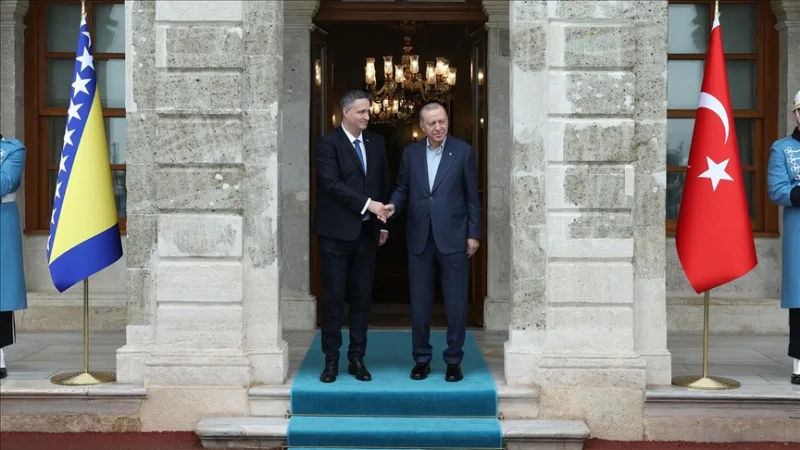 Cumhurbaşkanı Erdoğan, Bosna Hersek Devlet Başkanlığı Konseyi Başkanı Becirovic'i resmi törenle karşıladı