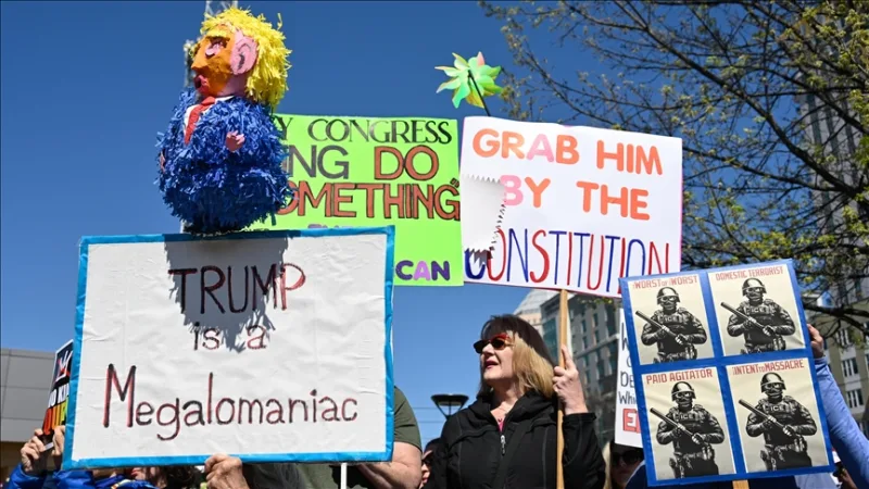 ABD'de, Trump yönetimine karşı 