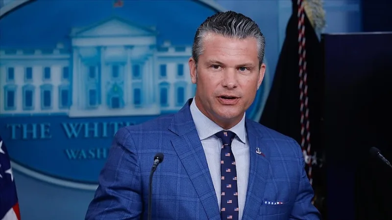 ABD Savunma Bakanı Hegseth, askeri personelin üslerde şahsi silahlarını taşımasını engelleyen yasağı kaldırdı
