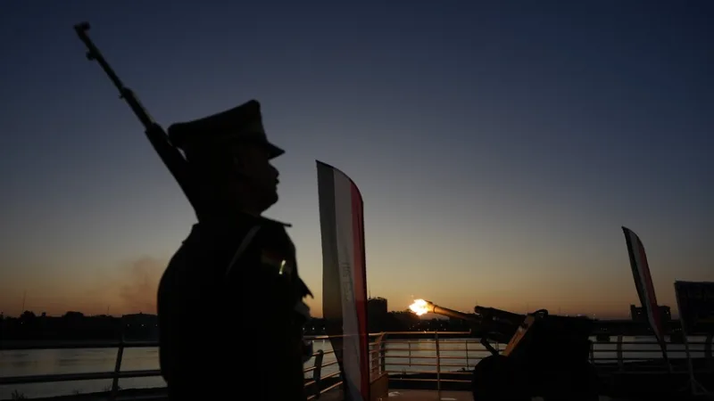 Se debate en Irak el proyecto de ley sobre el servicio militar obligatorio, que ha vuelto a estar en el punto de mira