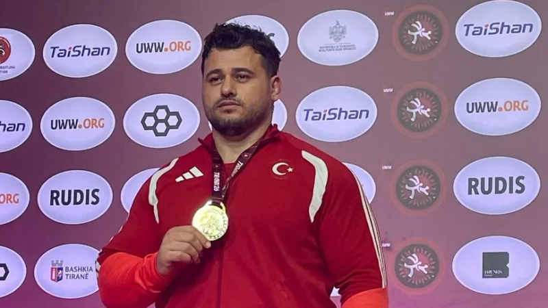 Taha Akgül izvērtēja Eiropas čempionātu cīņā
