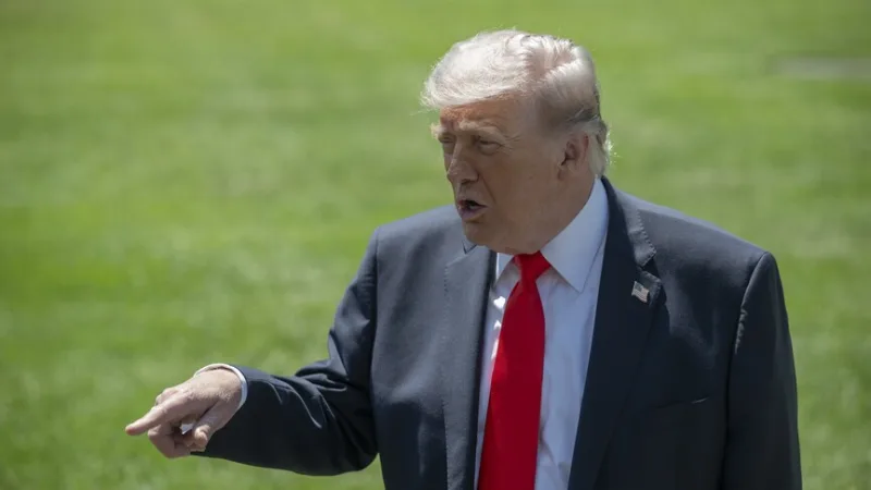 Trump pidas Iraani vastust USA-le rünnakute lõpetamise kohta „vastuvõetamatuks“