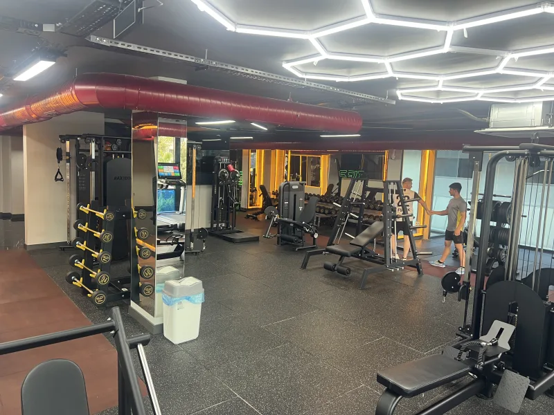 Black Bull Pro GYM — Tělocvična v Alanyi: Online objednávka, ceny a recenze